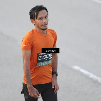 Runner Photo 6815660