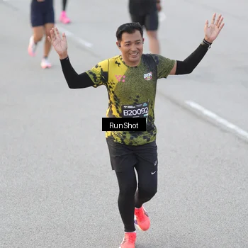 Runner Photo 6815677