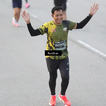 Runner Photo 6815680
