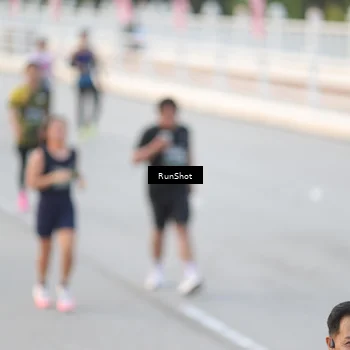 Runner Photo 6815688
