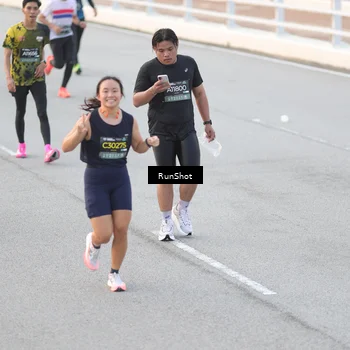 Runner Photo 6815698