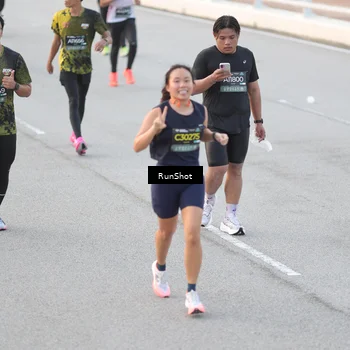 Runner Photo 6815704