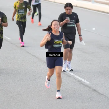 Runner Photo 6815708