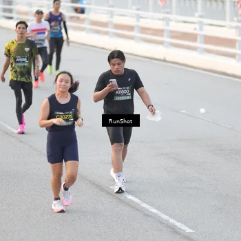 Runner Photo 6815710