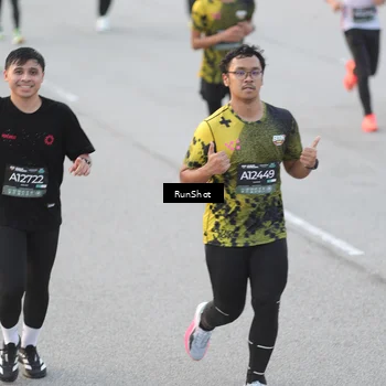 Runner Photo 6815731