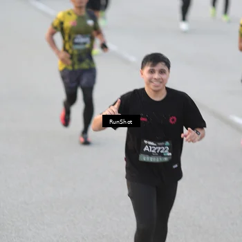 Runner Photo 6815733