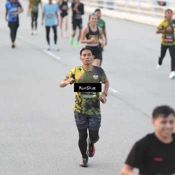 Runner Photo 6815737