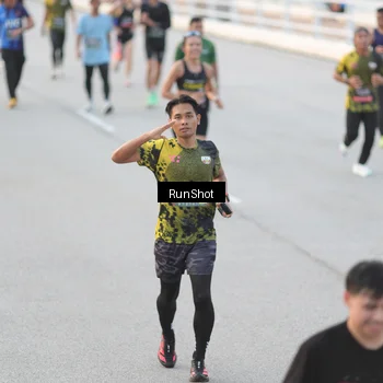 Runner Photo 6815742