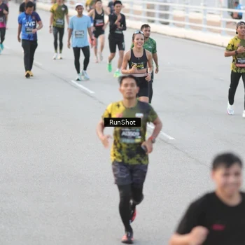 Runner Photo 6815752