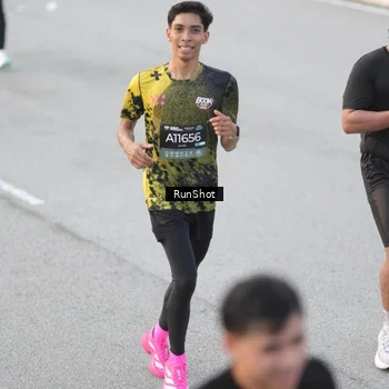 Runner Photo 6815754