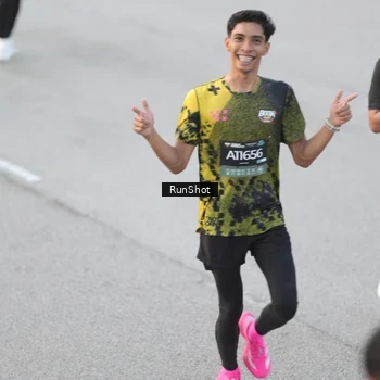 Runner Photo 6815759