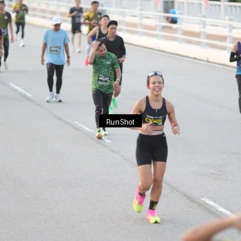Runner Photo 6815765