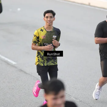 Runner Photo 6815766