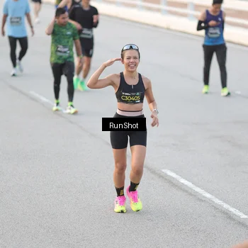 Runner Photo 6815769