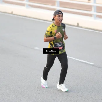 Runner Photo 6815783