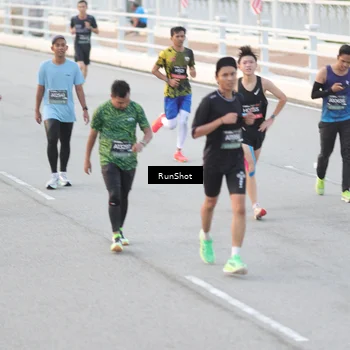 Runner Photo 6815795