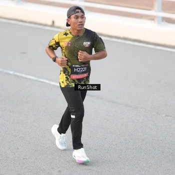 Runner Photo 6815800
