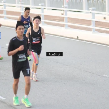 Runner Photo 6815805