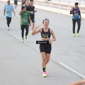 Runner Photo 6815806