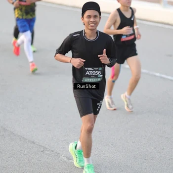 Runner Photo 6815819