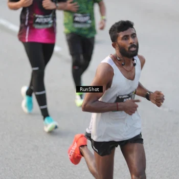 Runner Photo 6815844