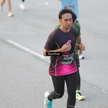 Runner Photo 6815847