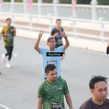 Runner Photo 6815851