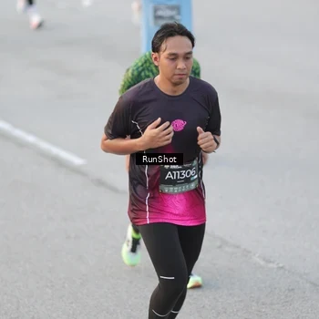 Runner Photo 6815852