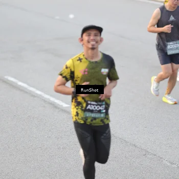 Runner Photo 6815878
