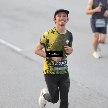 Runner Photo 6815881