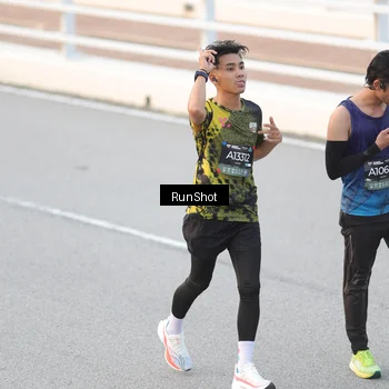 Runner Photo 6815900