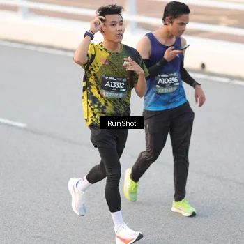Runner Photo 6815902