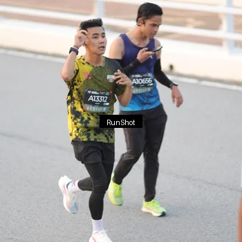 Runner Photo 6815908
