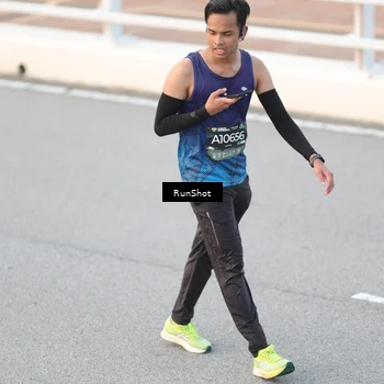 Runner Photo 6815922