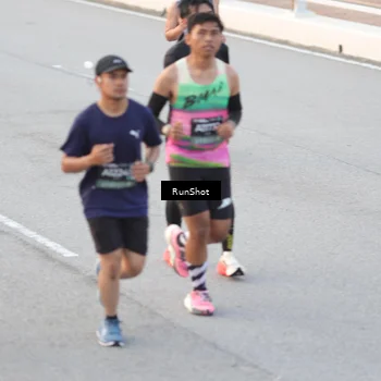 Runner Photo 6815928