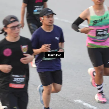 Runner Photo 6815940