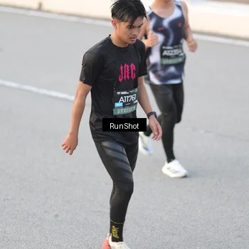 Runner Photo 6815958