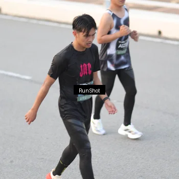 Runner Photo 6815963