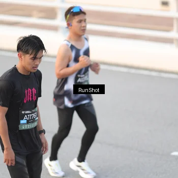 Runner Photo 6815969