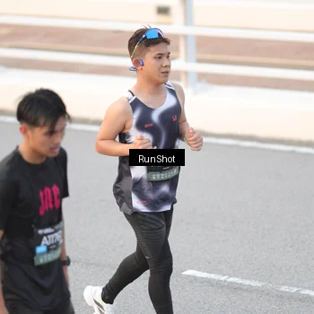 Runner Photo 6815975