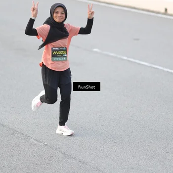 Runner Photo 6815990