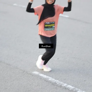 Runner Photo 6816002