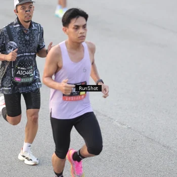 Runner Photo 6816016