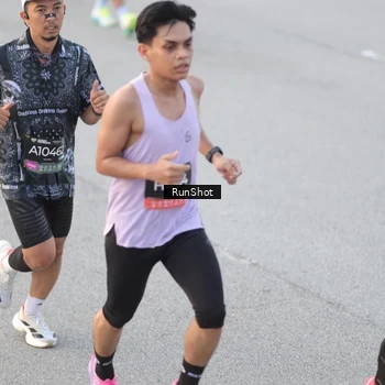 Runner Photo 6816019