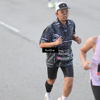 Runner Photo 6816025