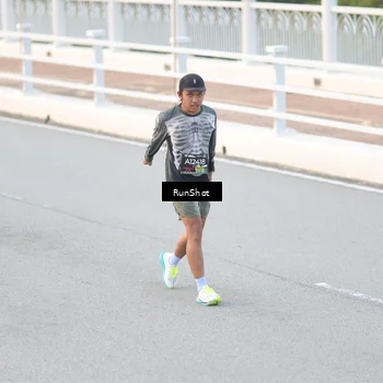 Runner Photo 6816029