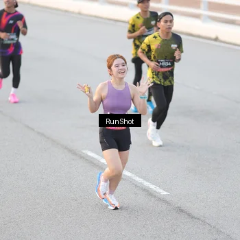 Runner Photo 6816048