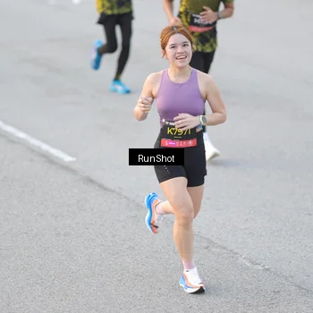 Runner Photo 6816056