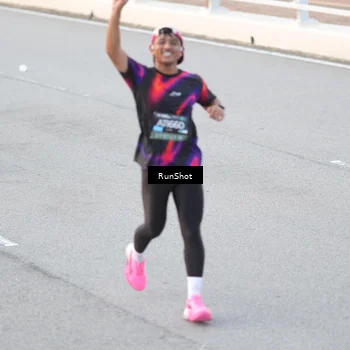 Runner Photo 6816084