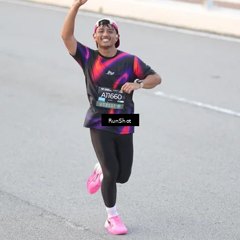 Runner Photo 6816090